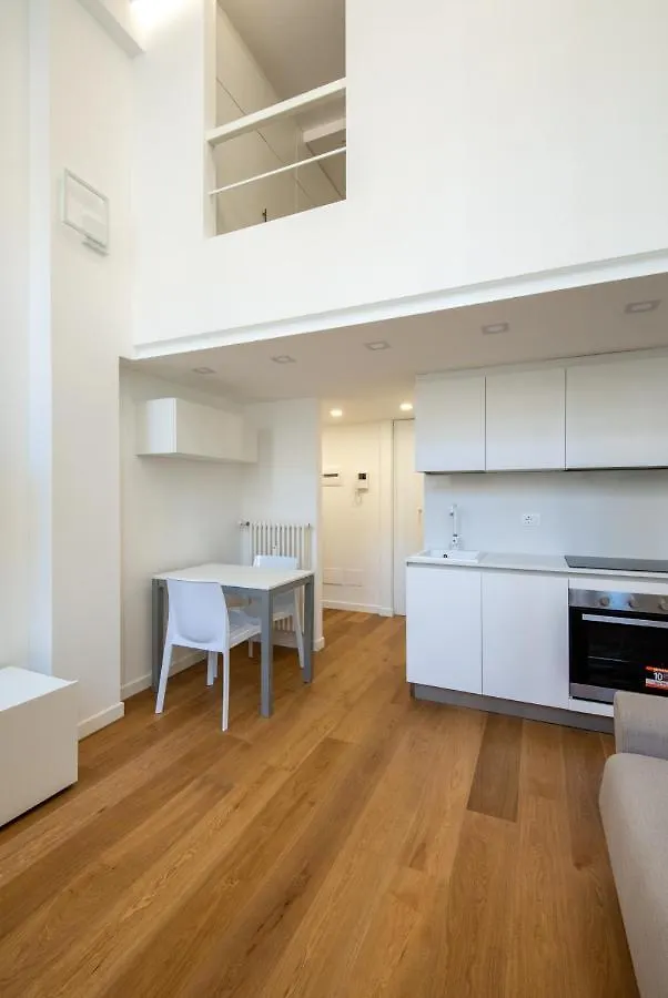 Apartment Casa Vacanze Ada Milan