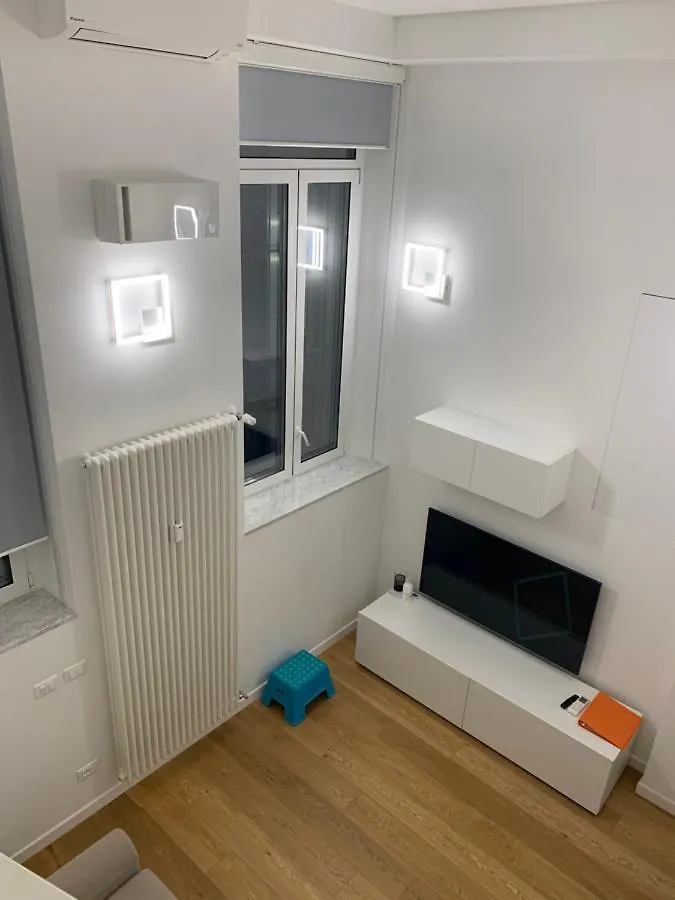Casa Vacanze Ada Milan Apartment